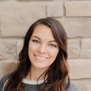 Meet your Posher, Leanna